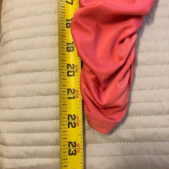 NWOT - Express Body Contour Compression Off The Shoulder Ruched Tee Pink - Large - Picture 7 of 8